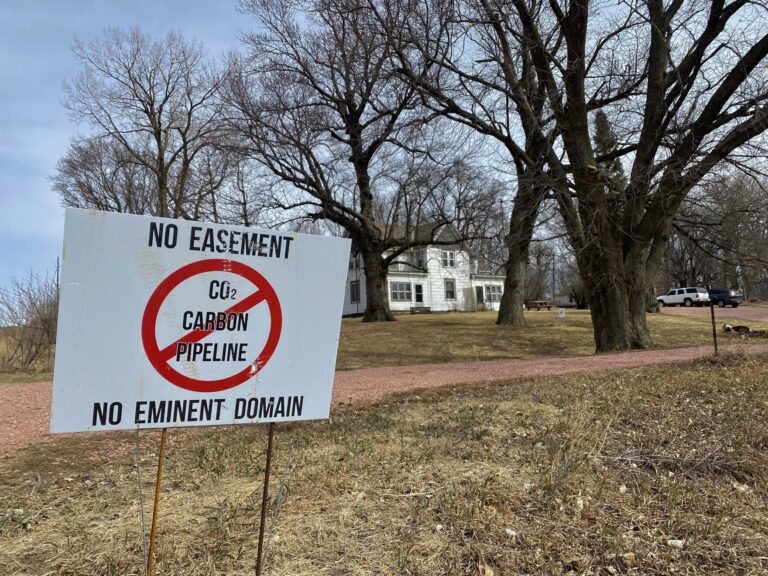 Landowners Opposed to CO2 Pipelines